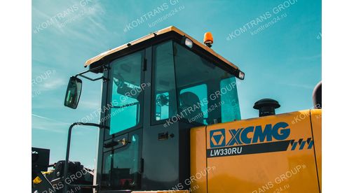 Фронтальный погрузчик XCMG LW330RU